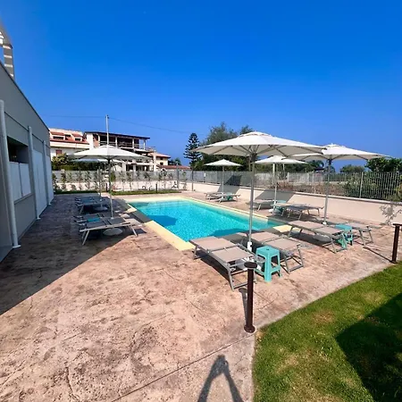 Bed & Breakfast Essenza Mediterranea Tropea