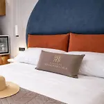 Essenza Mediterranea 4* トロペーア