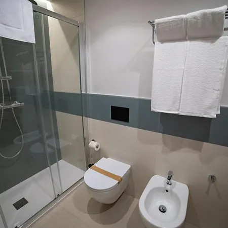 Essenza Mediterranea Oda ve Kahvaltı Tropea