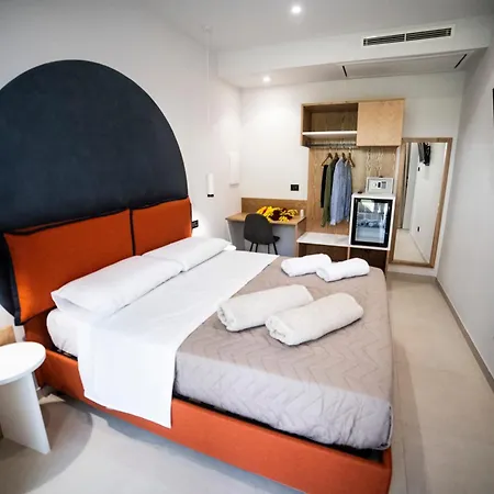 Essenza Mediterranea