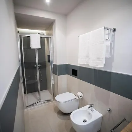 ベッド・アンド・ブレックファスト Essenza Mediterranea トロペーア