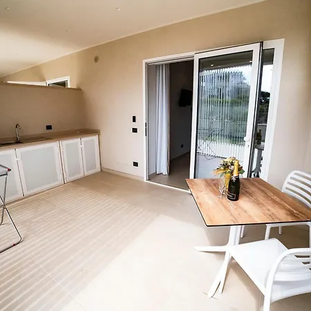 Couette-café Essenza Mediterranea 4*