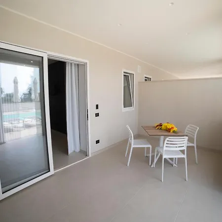 Oda ve Kahvaltı Essenza Mediterranea Tropea