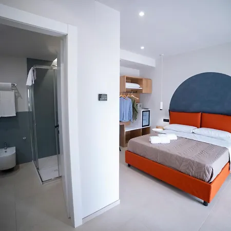 Essenza Mediterranea Couette-café 4*