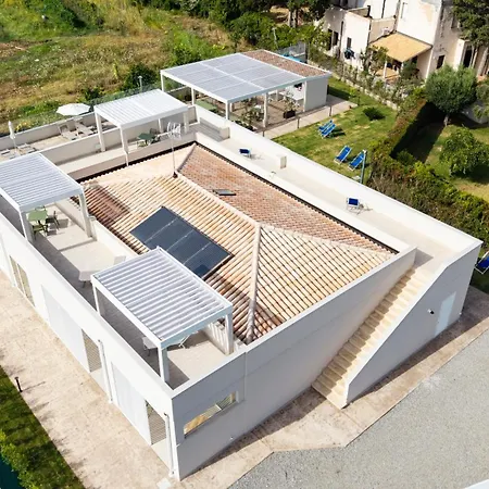 Essenza Mediterranea Oda ve Kahvaltı Tropea