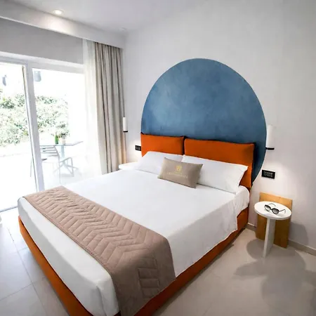 Essenza Mediterranea