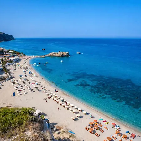 Essenza Mediterranea Bed & Breakfast 4*