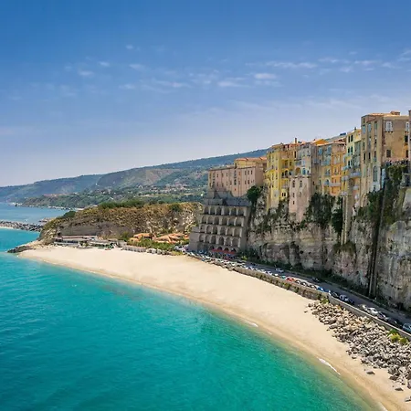Essenza Mediterranea 4*