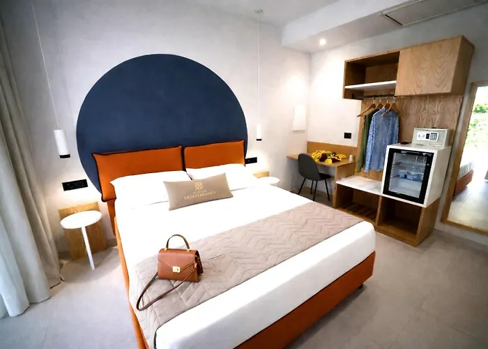 فندق مبيت وإفطار Essenza Mediterranea تروبيا