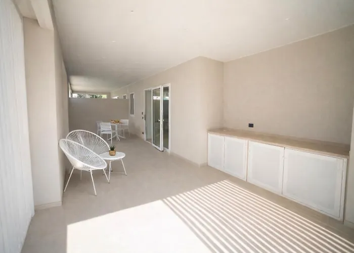 Essenza Mediterranea 4* تروبيا