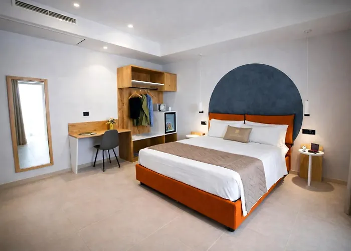 فندق مبيت وإفطار Essenza Mediterranea تروبيا