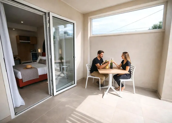 فندق مبيت وإفطار Essenza Mediterranea تروبيا