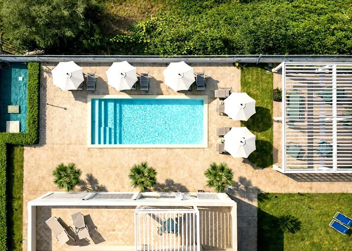 فندق مبيت وإفطار Essenza Mediterranea تروبيا