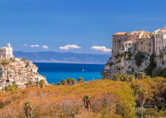 Essenza Mediterranea